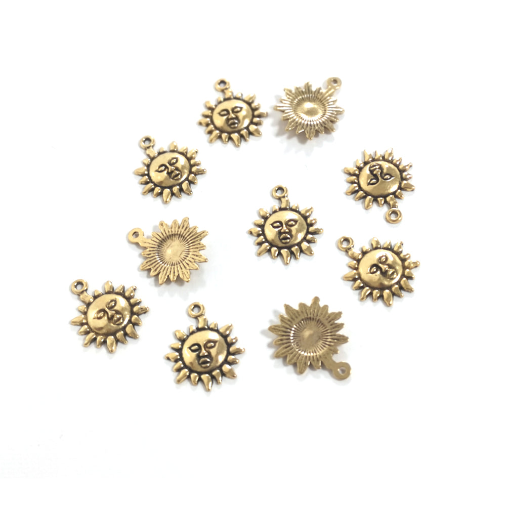 Metal Alloy Sun Charms Antique Gold 18x23mm Pack Of 10