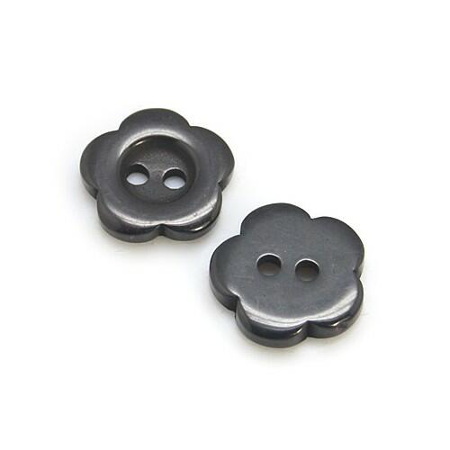 Resin Buttons Black Flower 15mm 2-Hole Pack Of 20-0