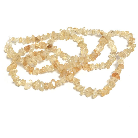A strand of 200+ citrine beads, golden coloured, 5-8mm in size, chip shaped