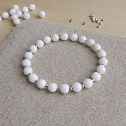 White Tridacna (Hippopus) Beads Plain Round 6mm Strand Of 60+