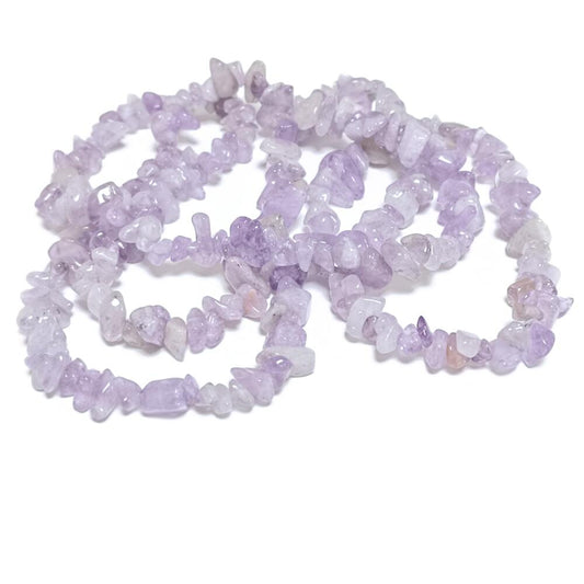 A strand of 240+ cape amethyst beads, lilac in colour, 5-8mm in size, chip shaped